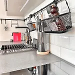 Nanisgarten - Grannys Flat * Obergesteln