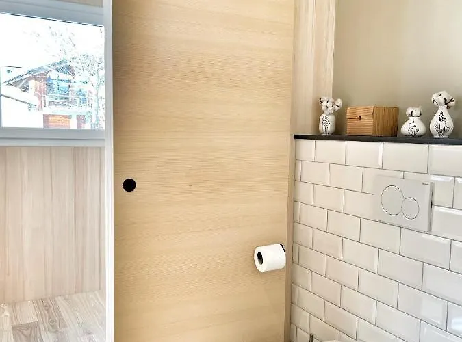 Nanisgarten - Grannys Flat Obergesteln