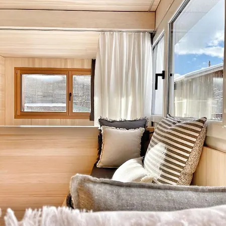 Nanisgarten - Grannys Flat Apartment *