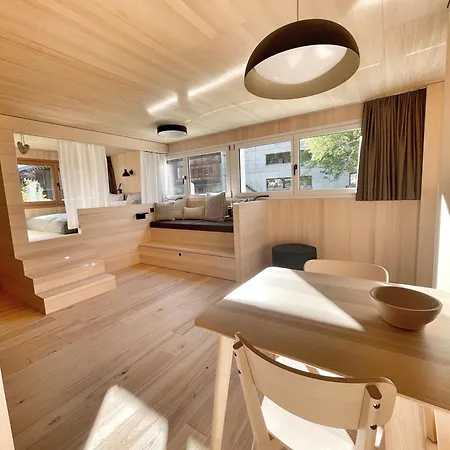 Nanisgarten - Grannys Flat Apartment