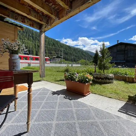 Nanisgarten - Grannys Flat *